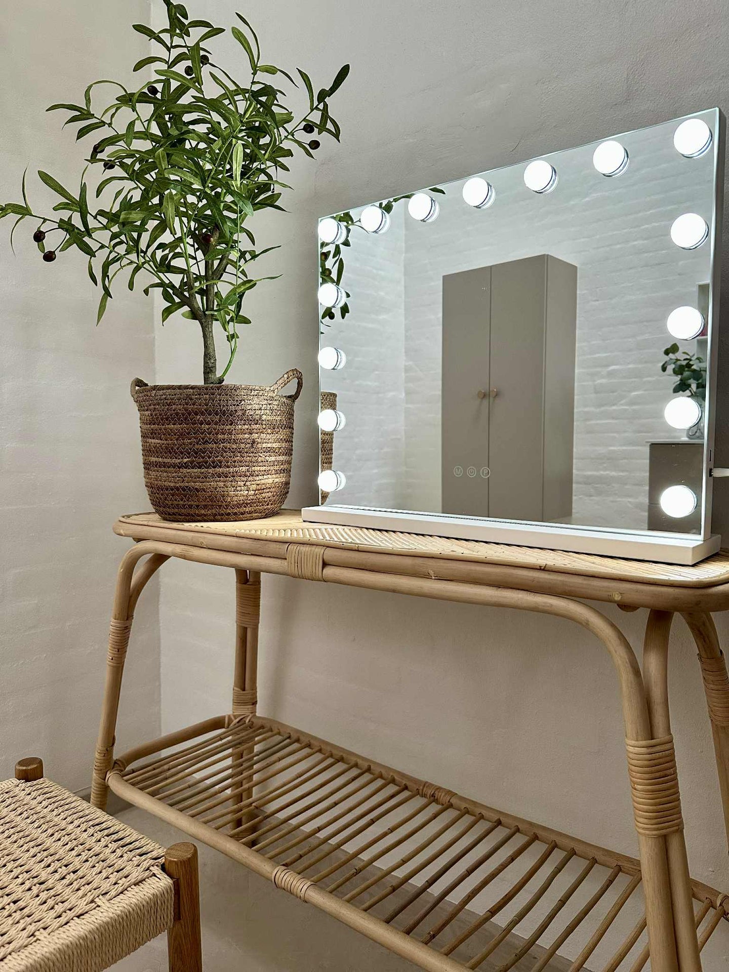Hollywood Sminkspegel med belysning