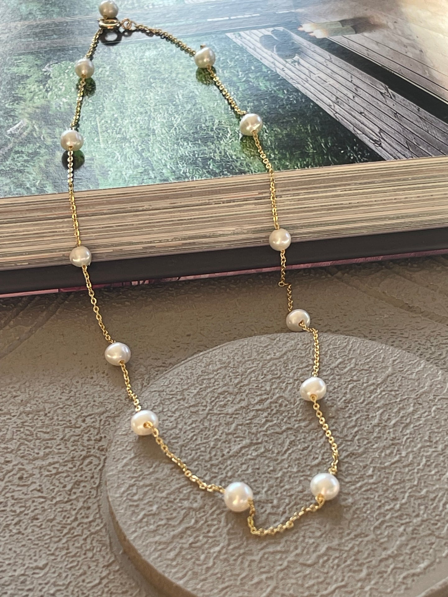 Halsband Gry - med sötvattenspärlor