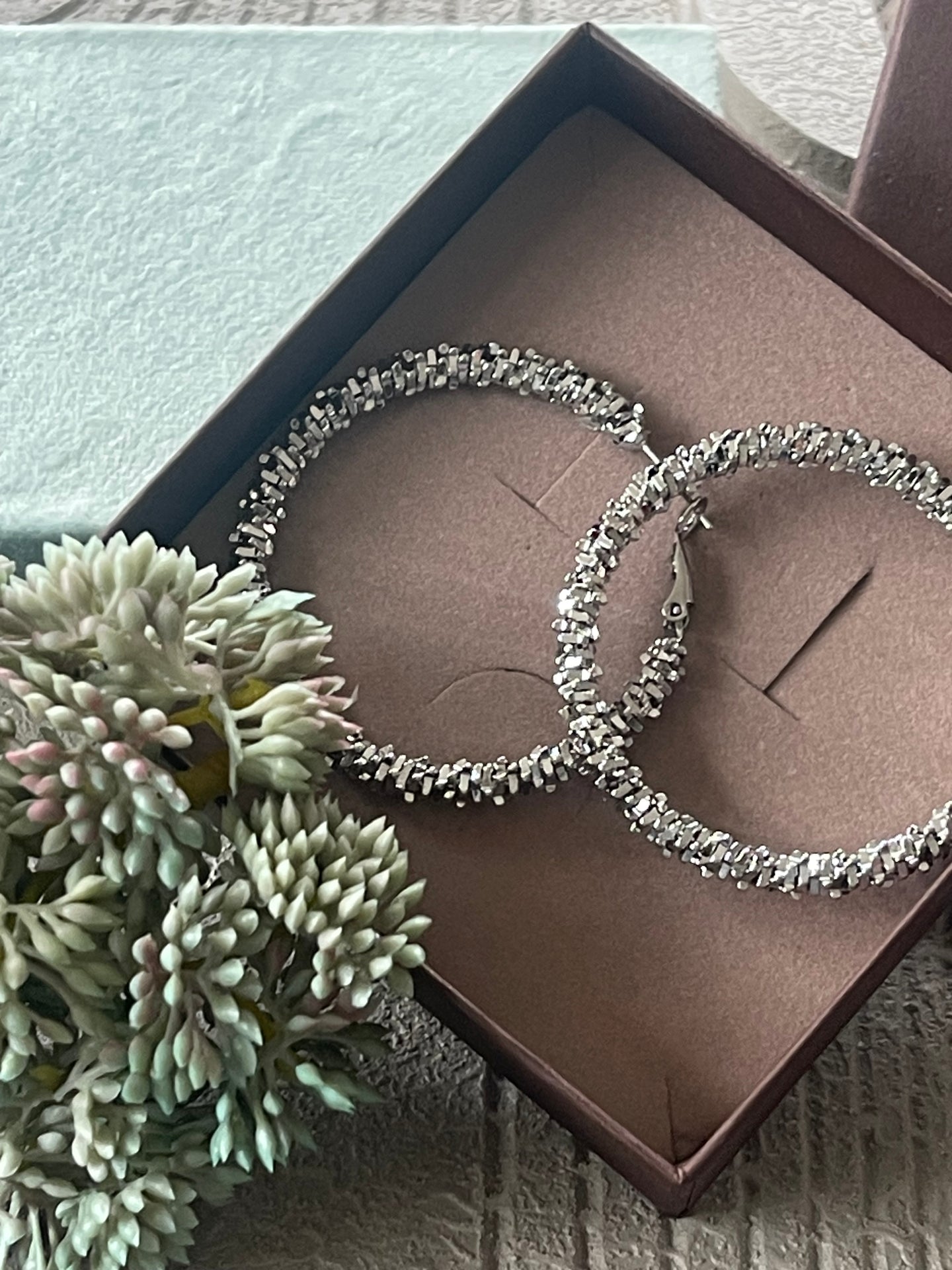 Örhängen INA Hoops Large - silverpläterade