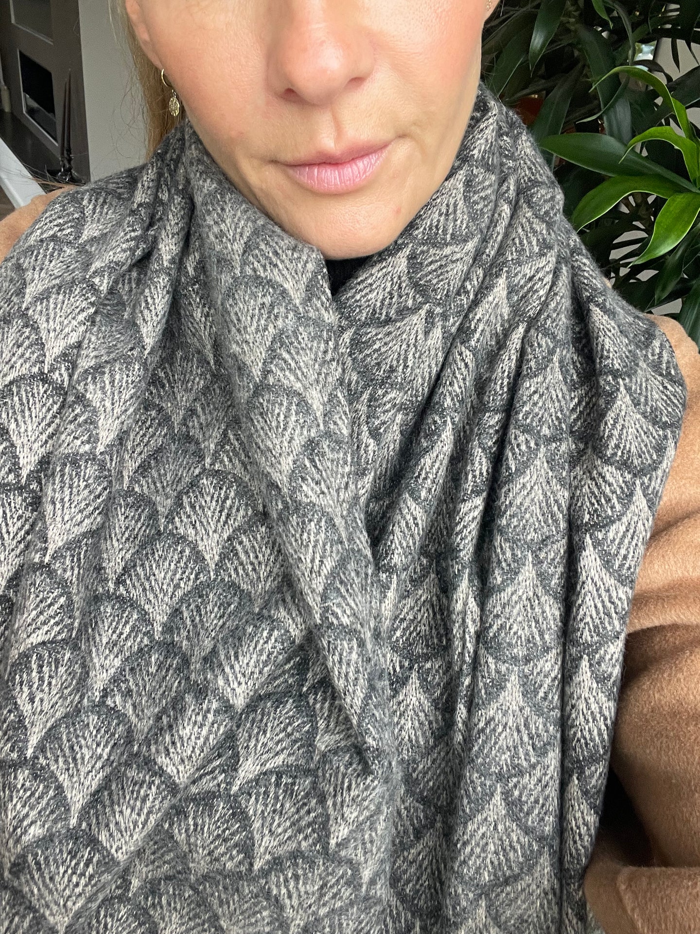 Halsduk Malene - Black