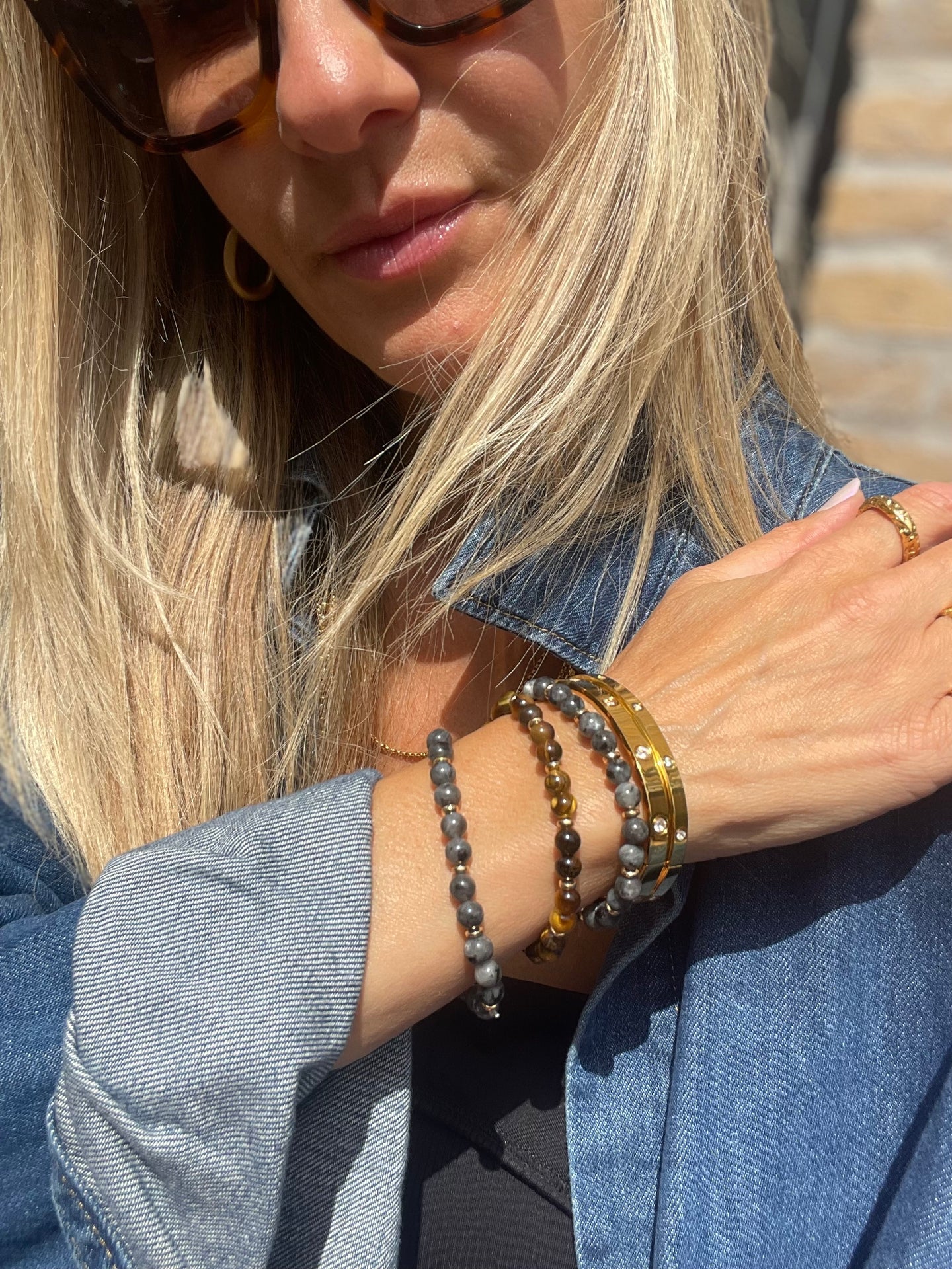 Mindy set m. armband och örhängen - förgyllt