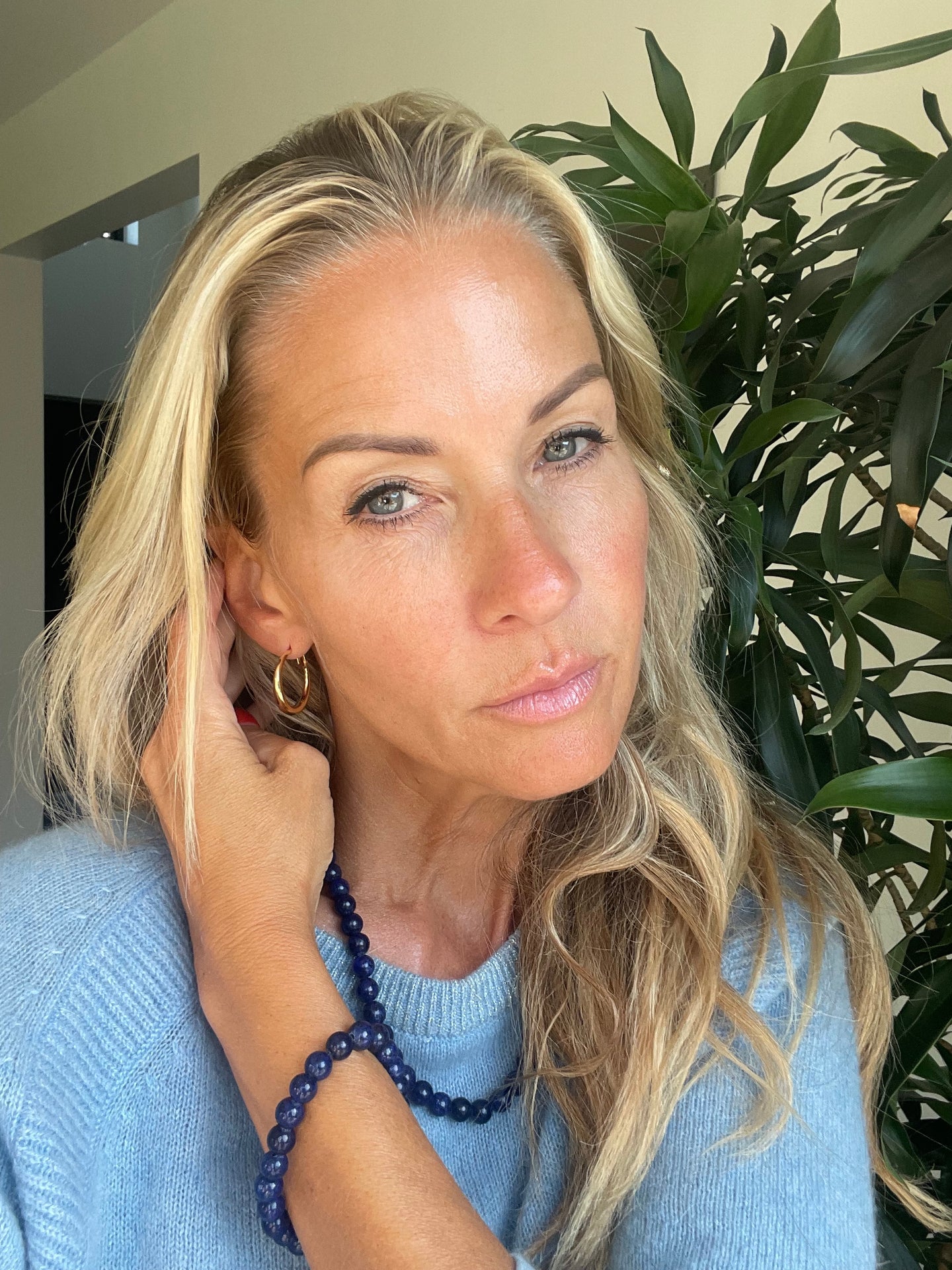 Halsband Mary Marinblå