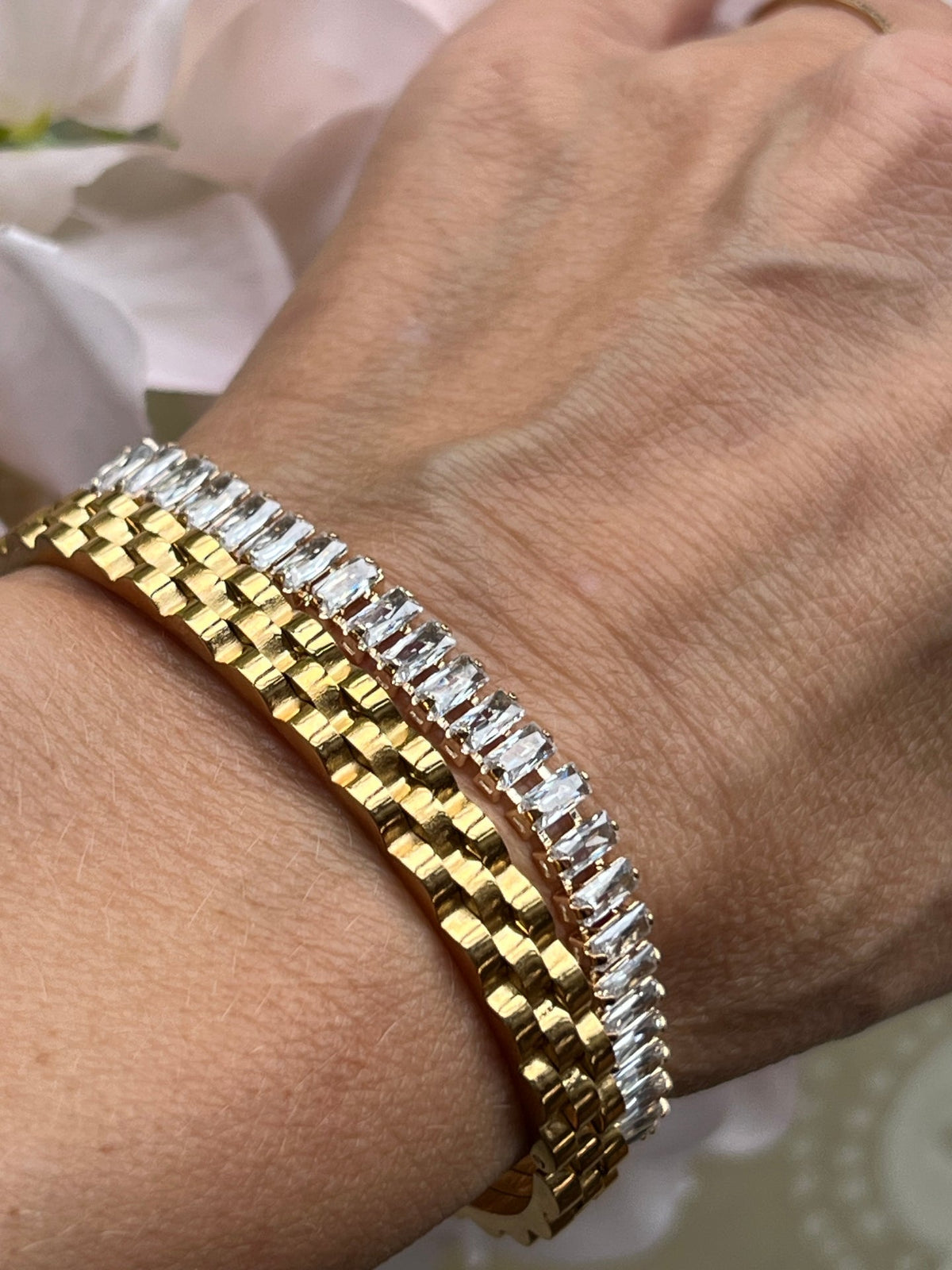 Tennisarmband Thelma med zirkoner - guldbelagt