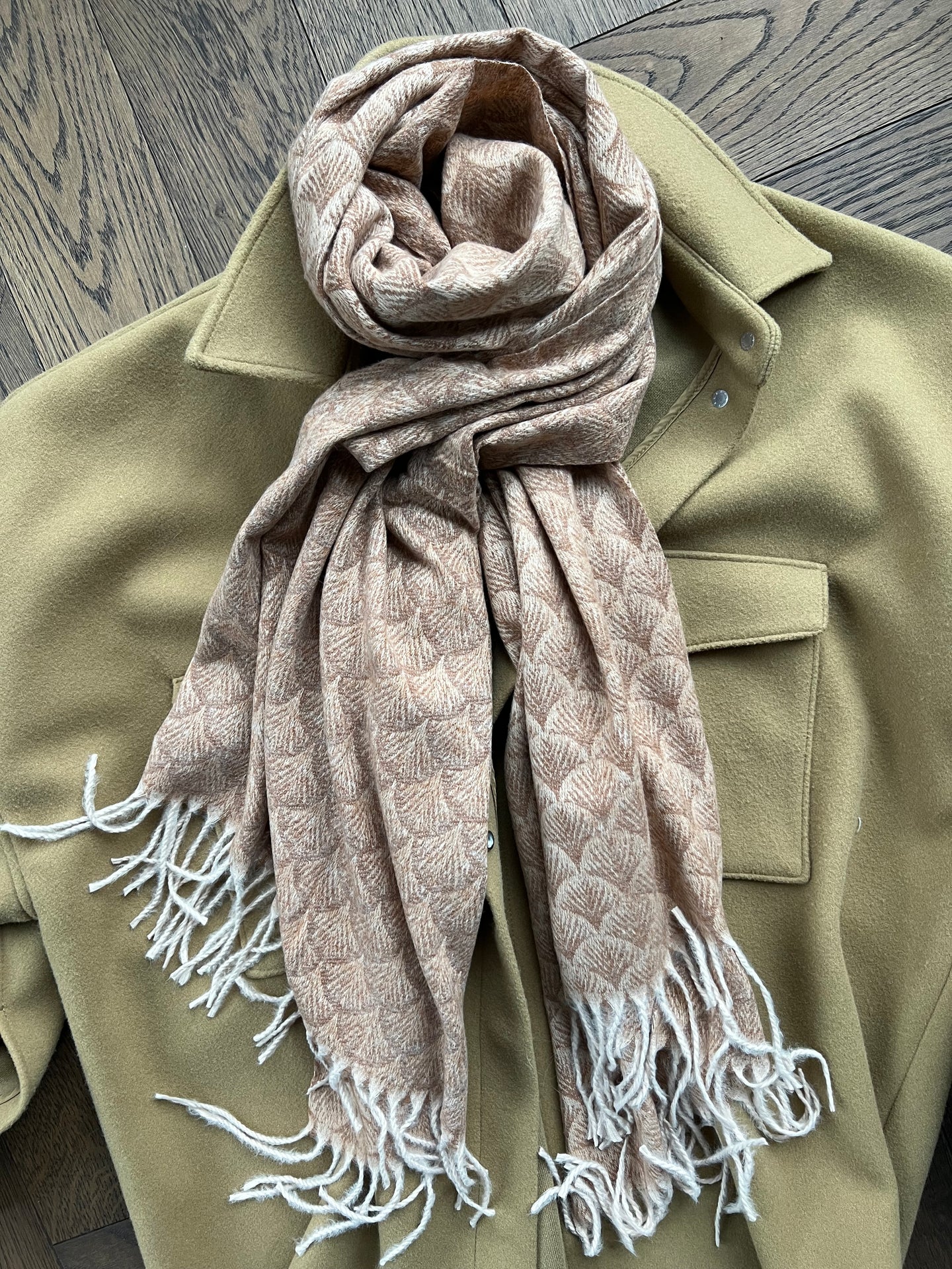 Sjal Malene - Konjak