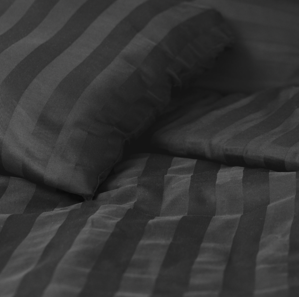 Bambu satin påslakansset, kolgrå, 140x200 - 63x60