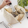 Vega toalettväska beige