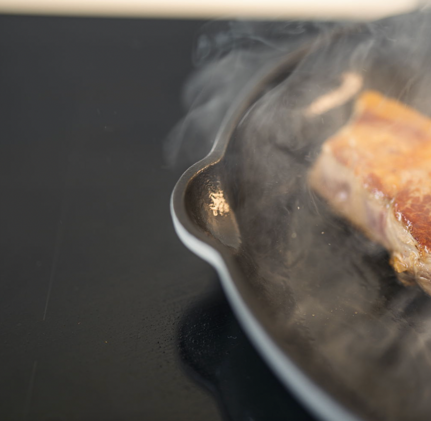 Emaljerad gjutjärn stekpanna Ø26cm