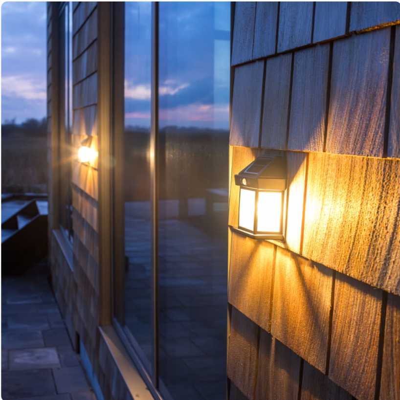 Solar utomhuslampa för vägg - med sensor
