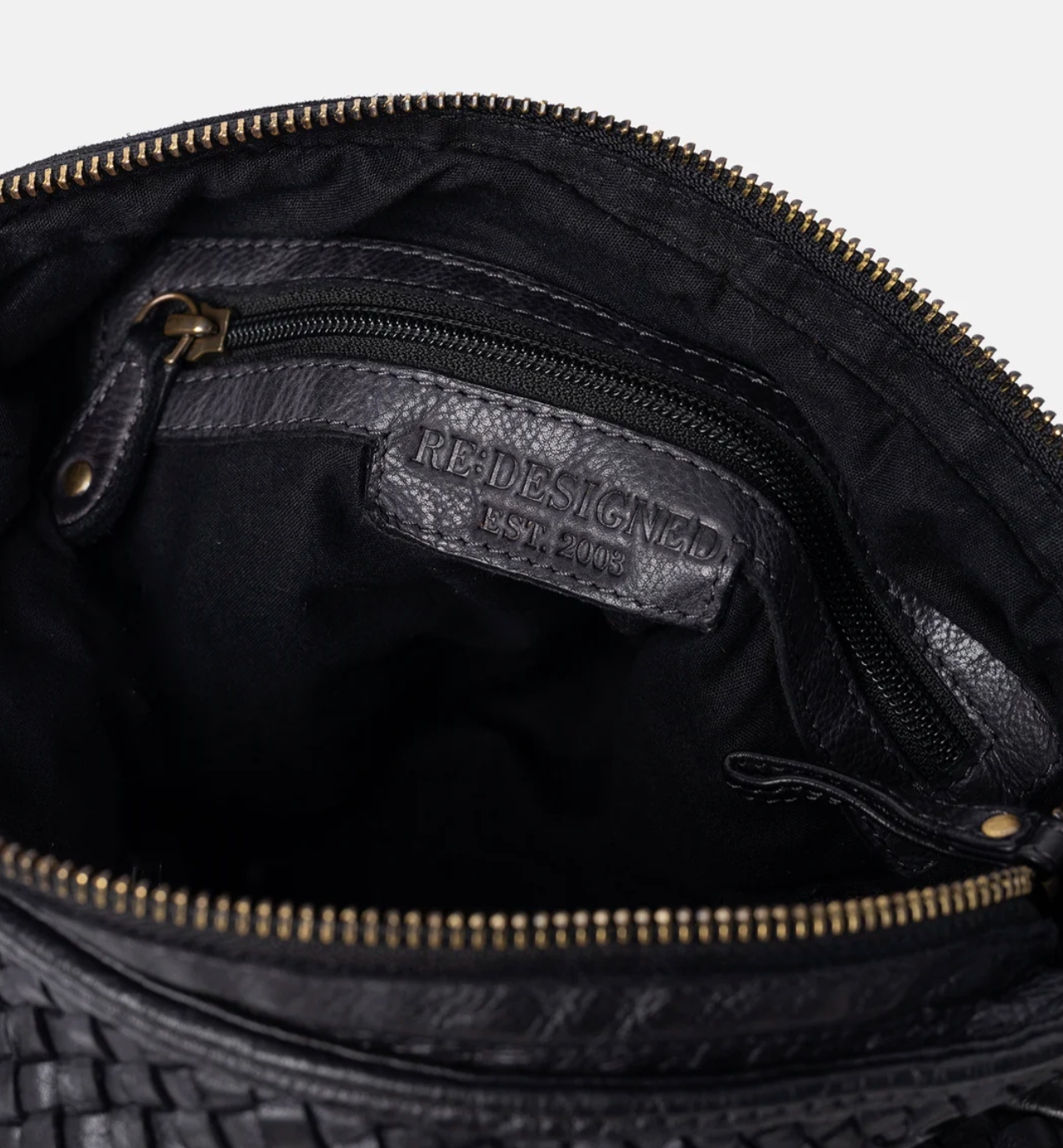 Crossover Jenne Svart