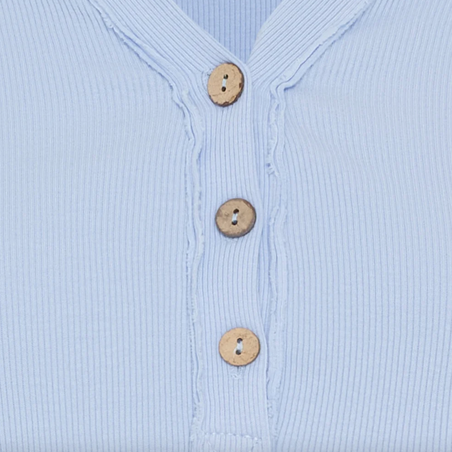 Blus med knappar - Sky blue