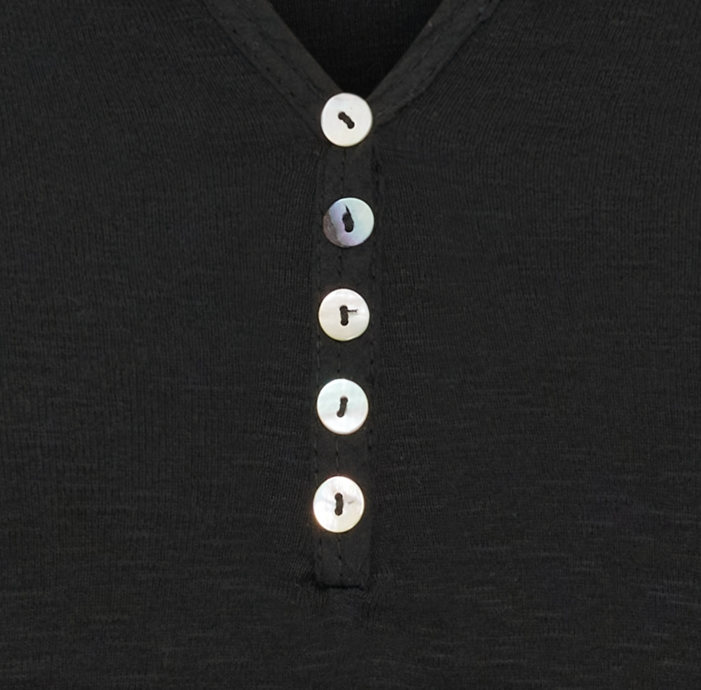 T-shirt - Jonna black