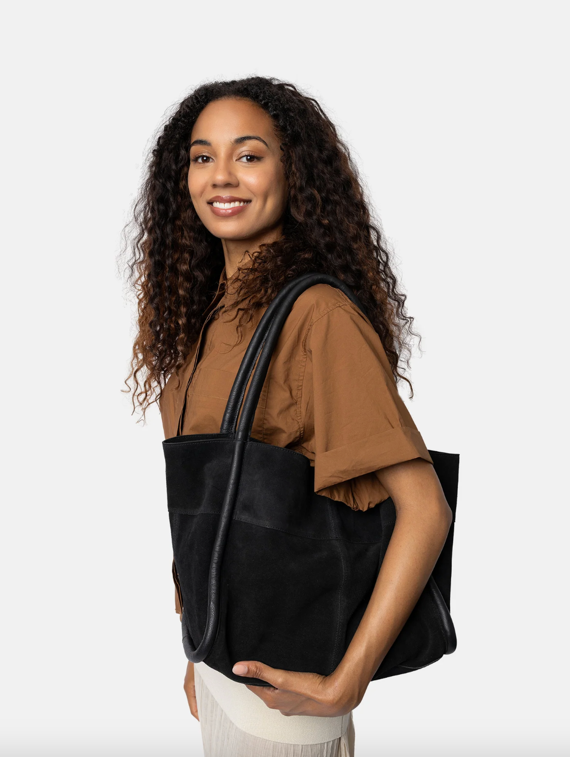 Shopper i svart mocka