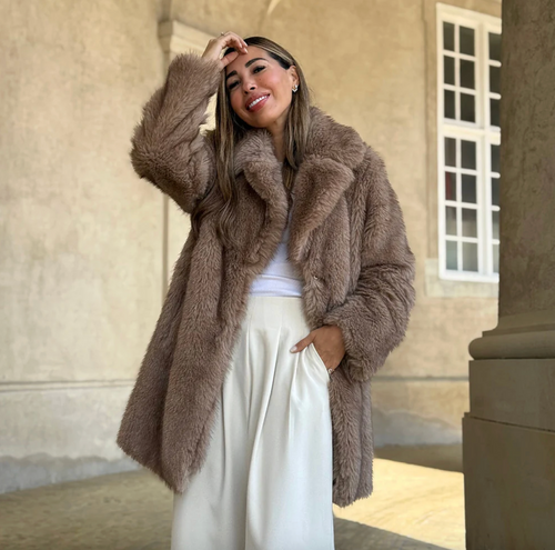 Jacka Celine fuskpäls