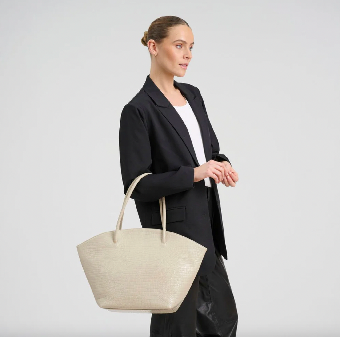 Shopper croco i skinn - Sand