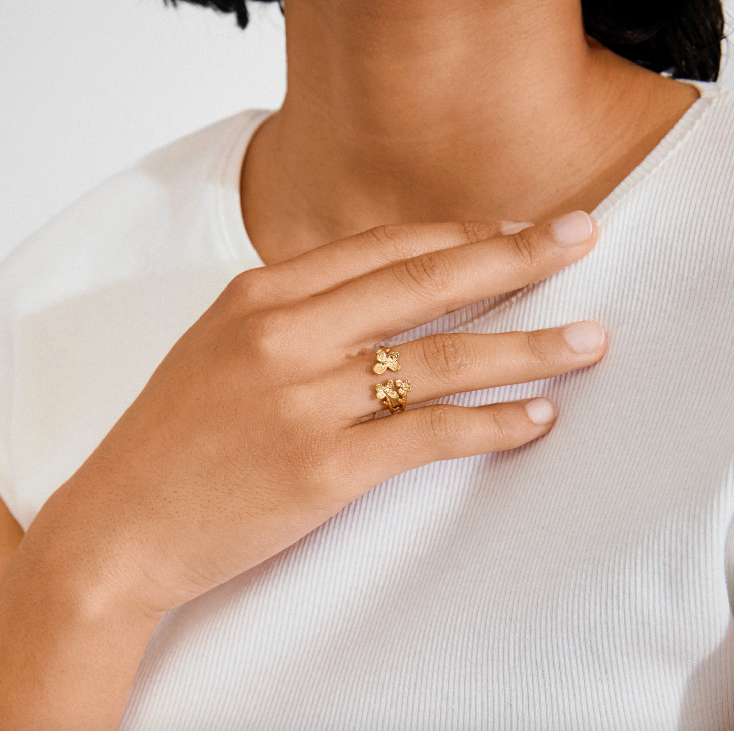 Ring AJANI förgylld