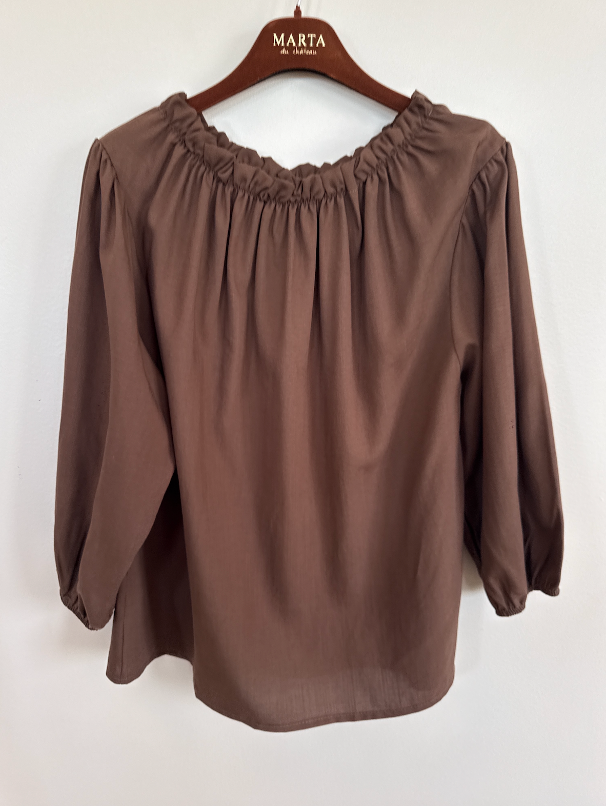 Blus Juniper moro