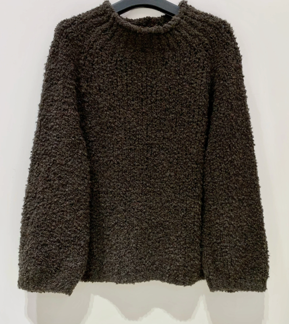 Stickad boucle choko