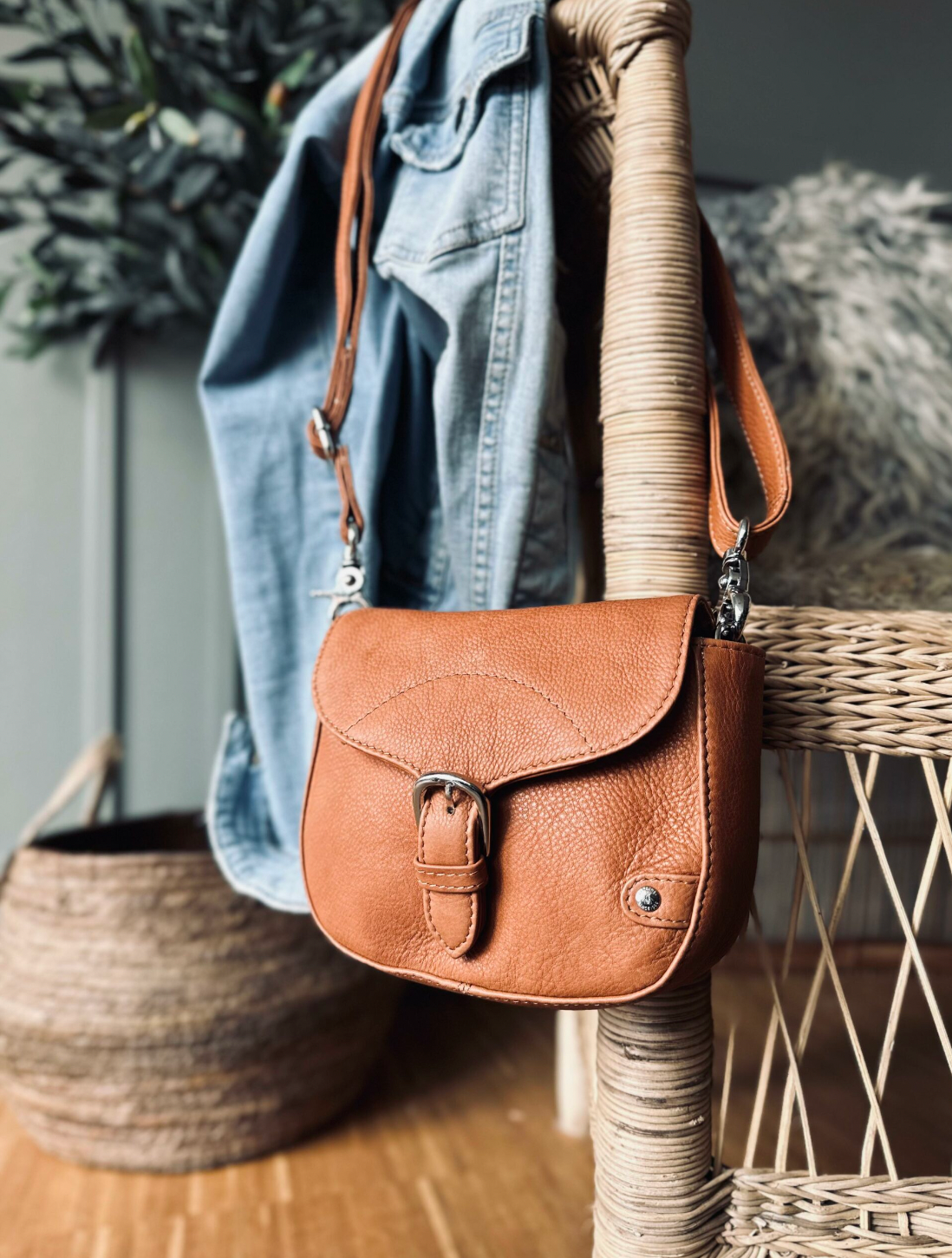 Crossbody Aura Cognac