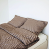 Randigt bäddset beige rand 140x200