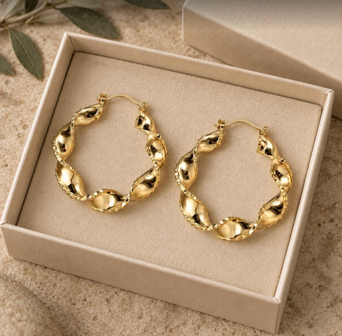 Örhängen Cora hoops - 18k förgyllda