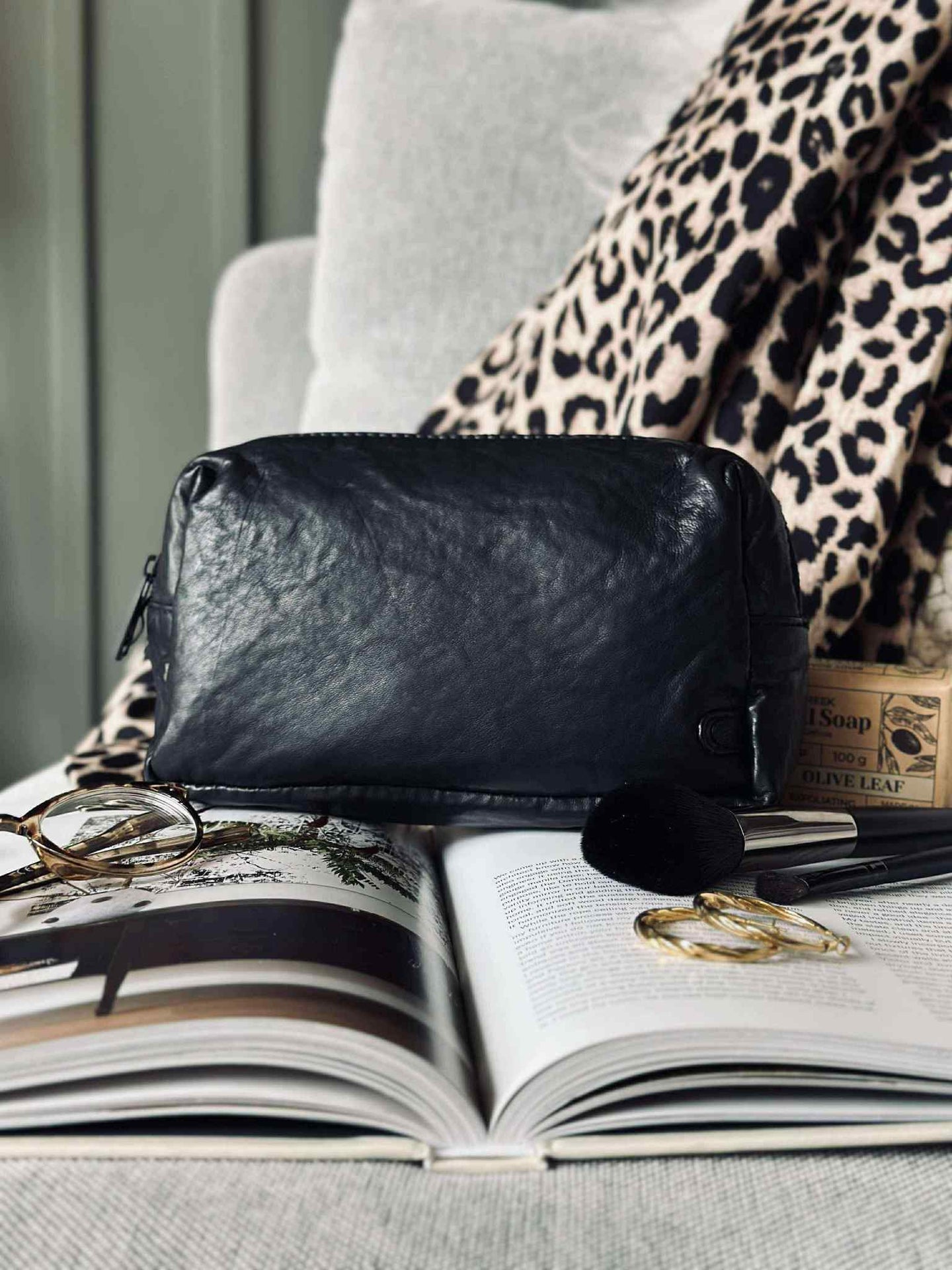 Sminkväska - Svart / svart