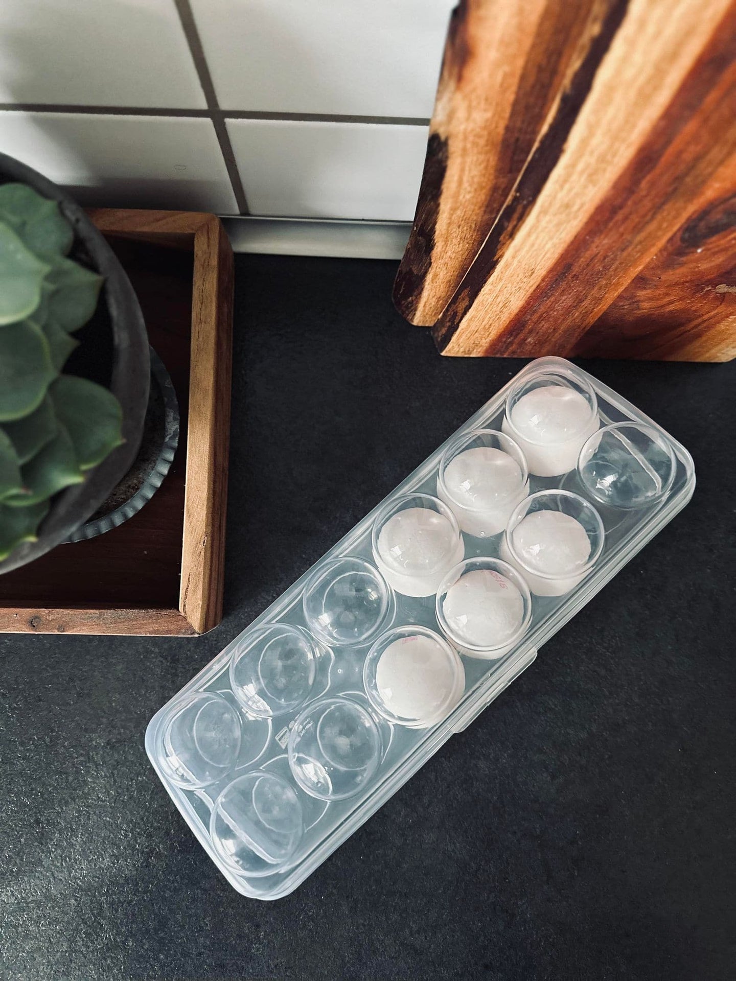 Æggebakke - VIAMAJA.DK