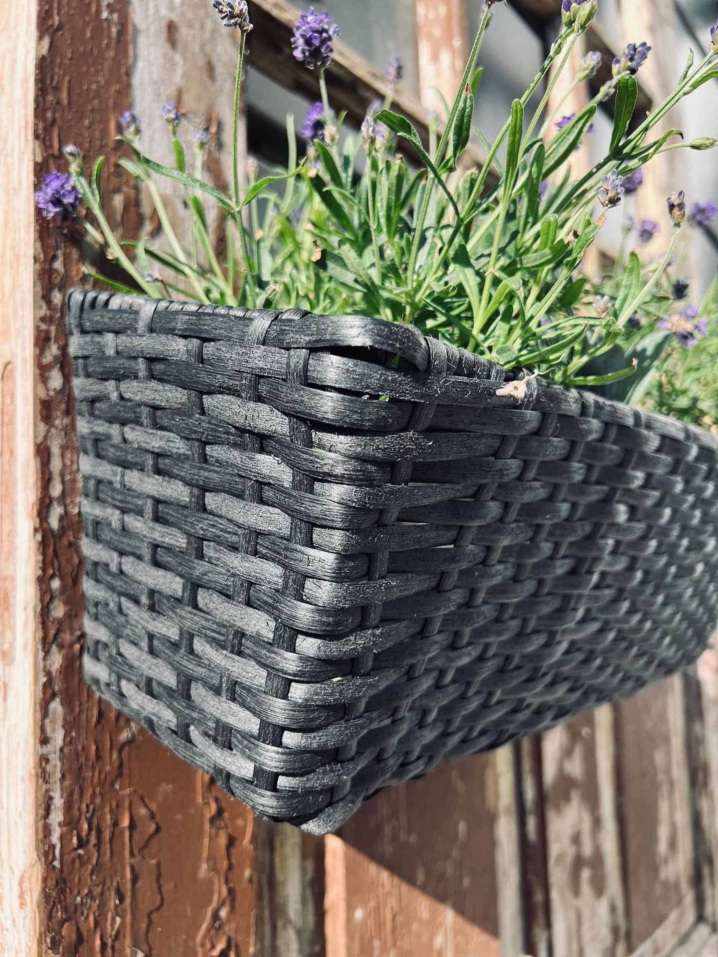 Altankasse i sort flet - 40 cm - VIAMAJA.DK