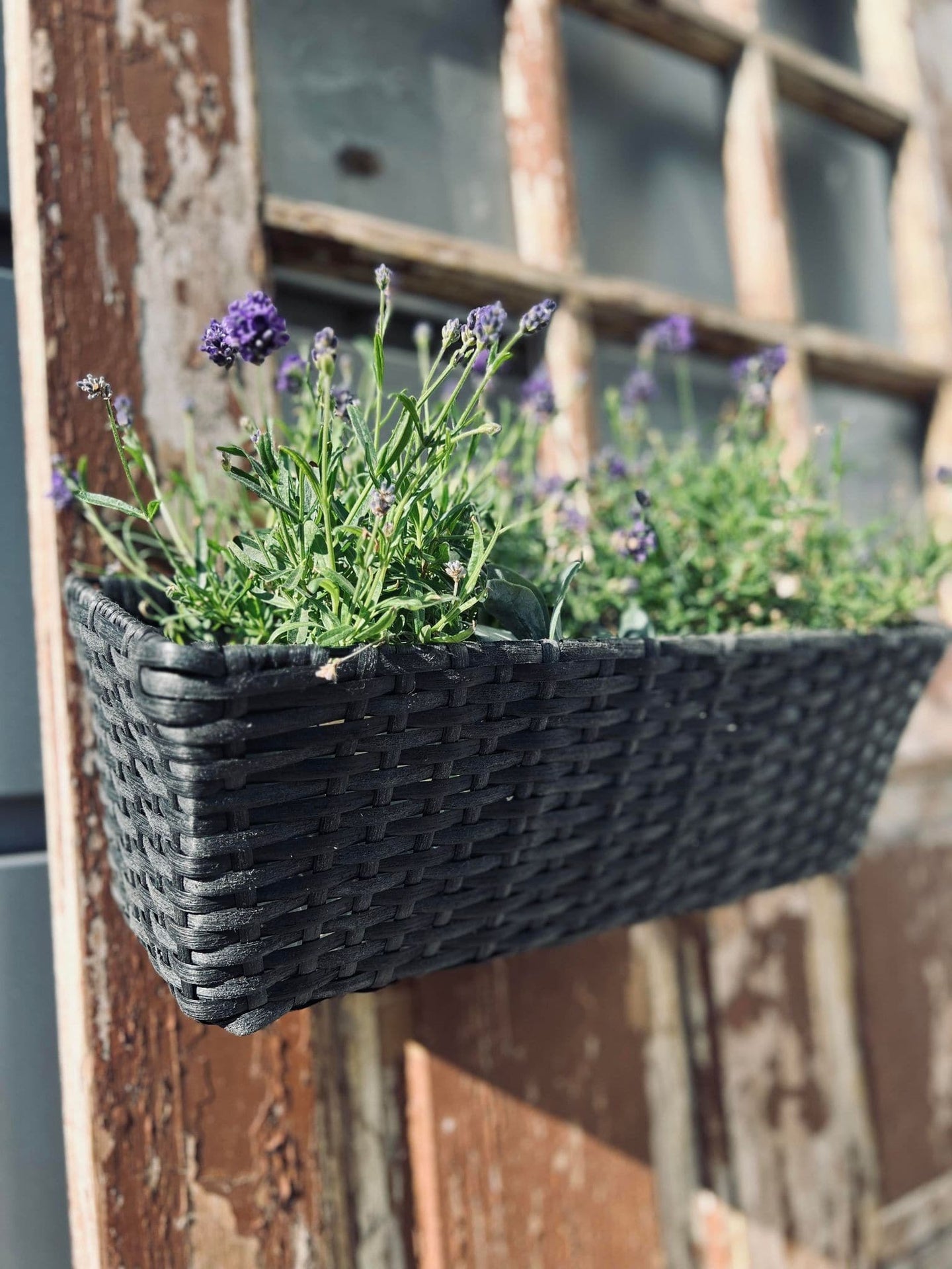 Altankasse i sort flet - 40 cm - VIAMAJA.DK