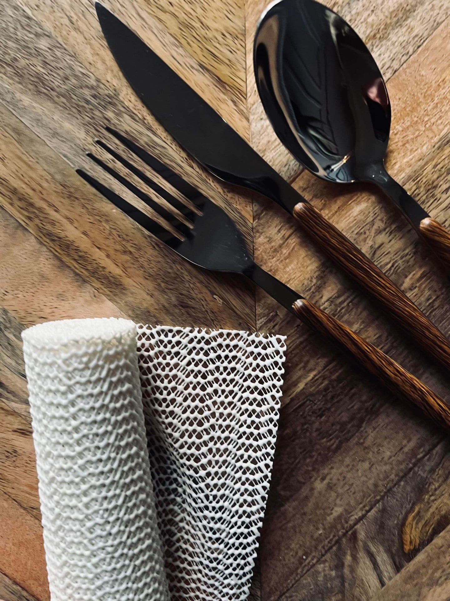 Anti-skrid 30x100cm - Hvid / Grå - VIAMAJA.DK