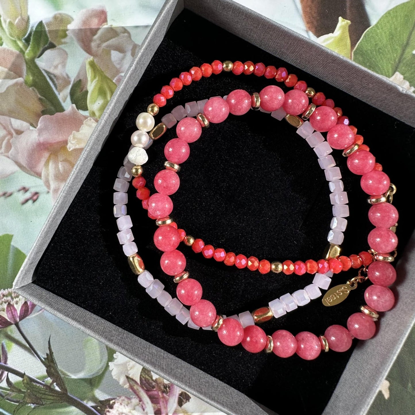 Armbånd GISELE Coral – Sæt med 3 stk - VIAMAJA.DK