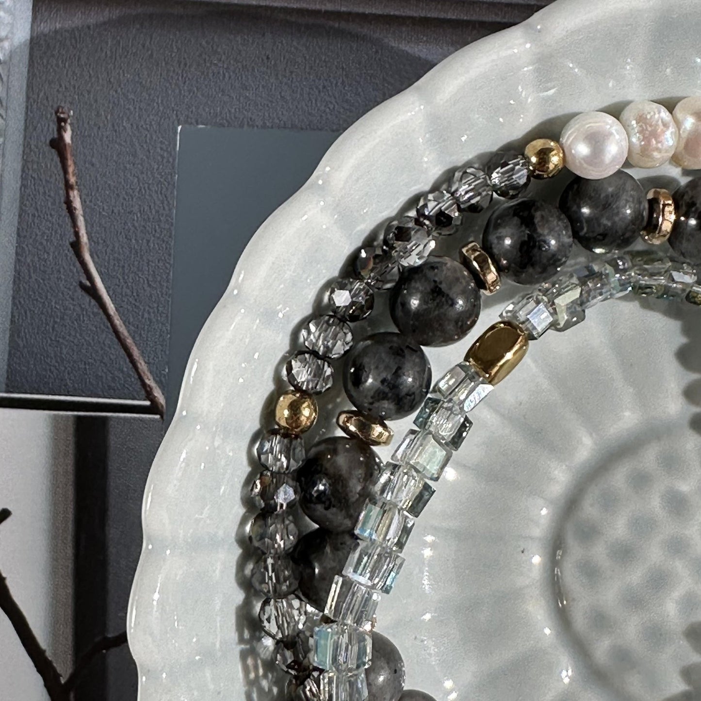 Armbånd GISELE grey – Sæt med 3 stk - VIAMAJA.DK