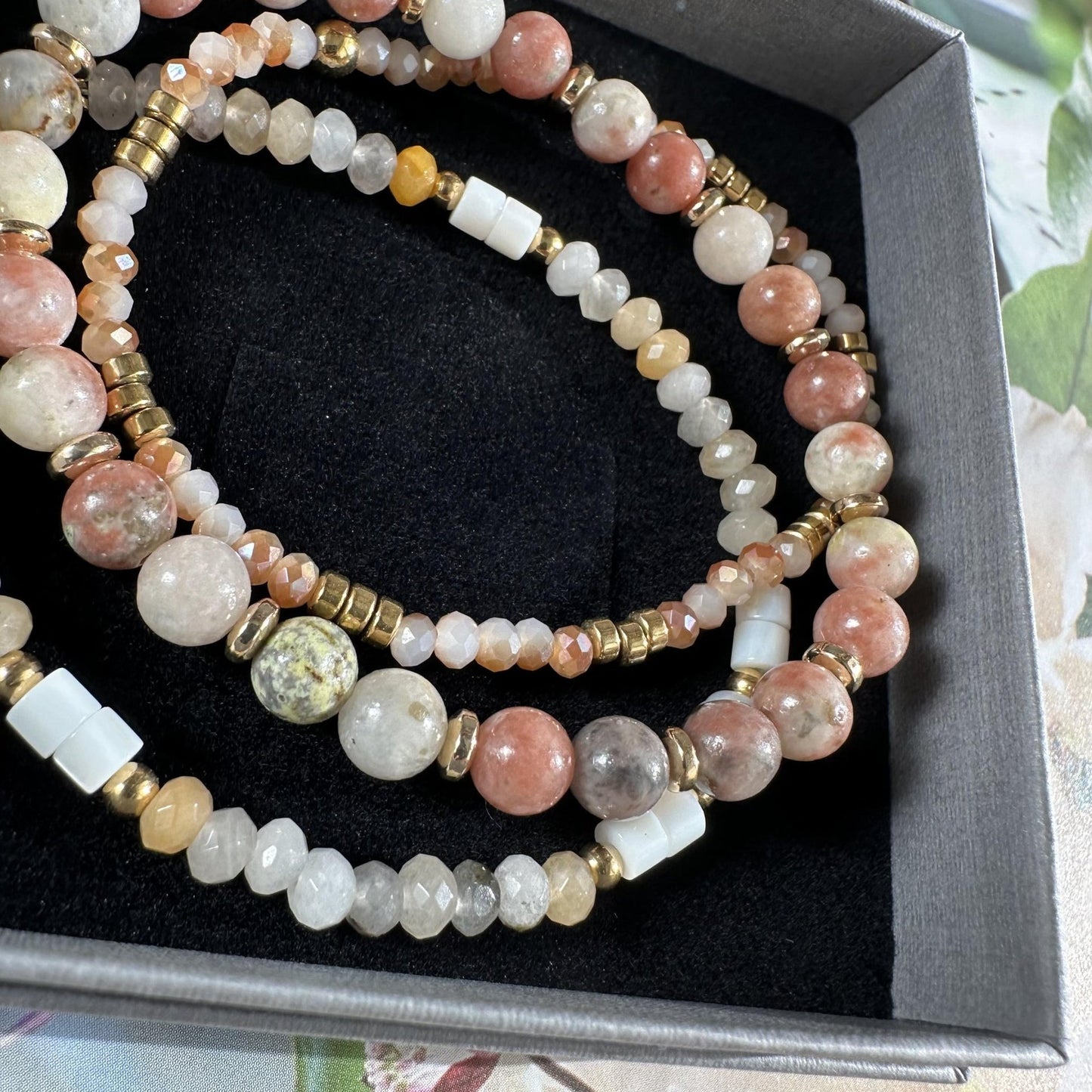 Armbånd GISELE Natur - Sæt med 3 stk - VIAMAJA.DK