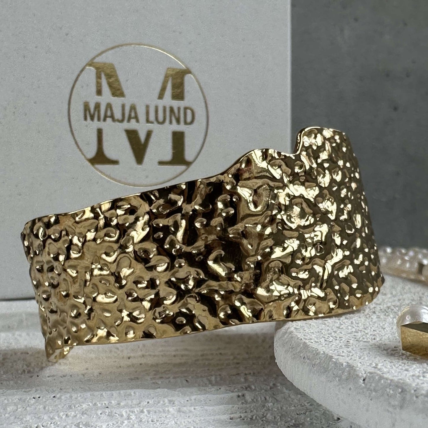 Armbånd KLEOPATRA forgyldt - VIAMAJA.DK