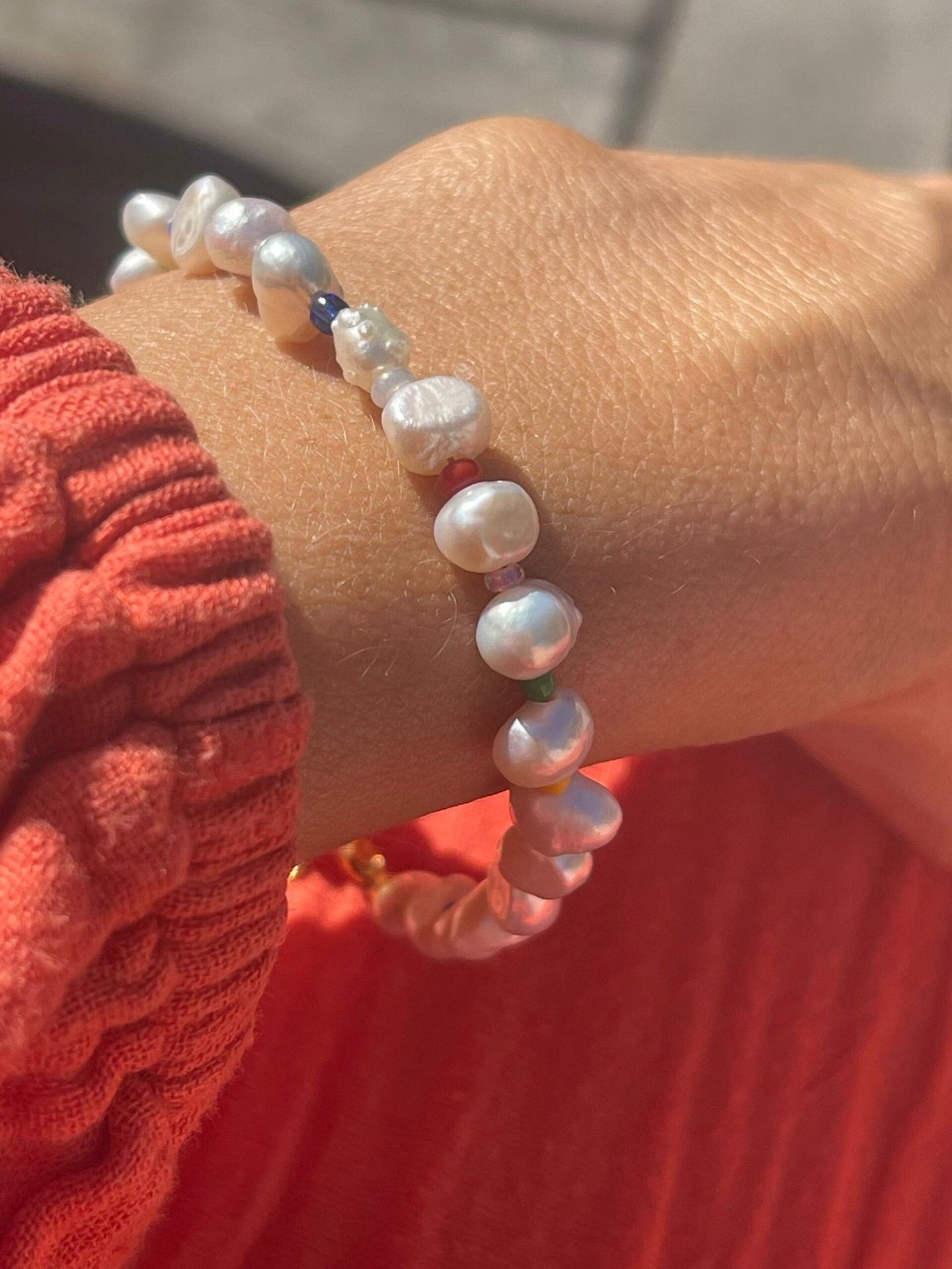 Armbånd Summer med ferskvandsperler - VIAMAJA.DK