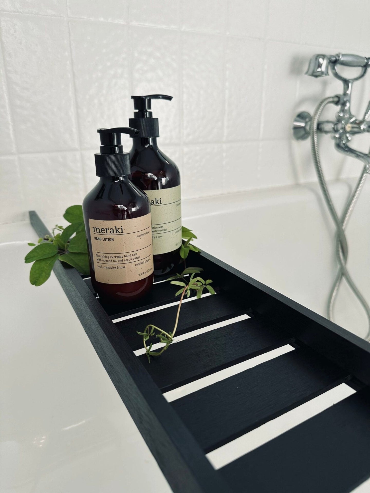 Badekar hylde – Black - VIAMAJA.DK