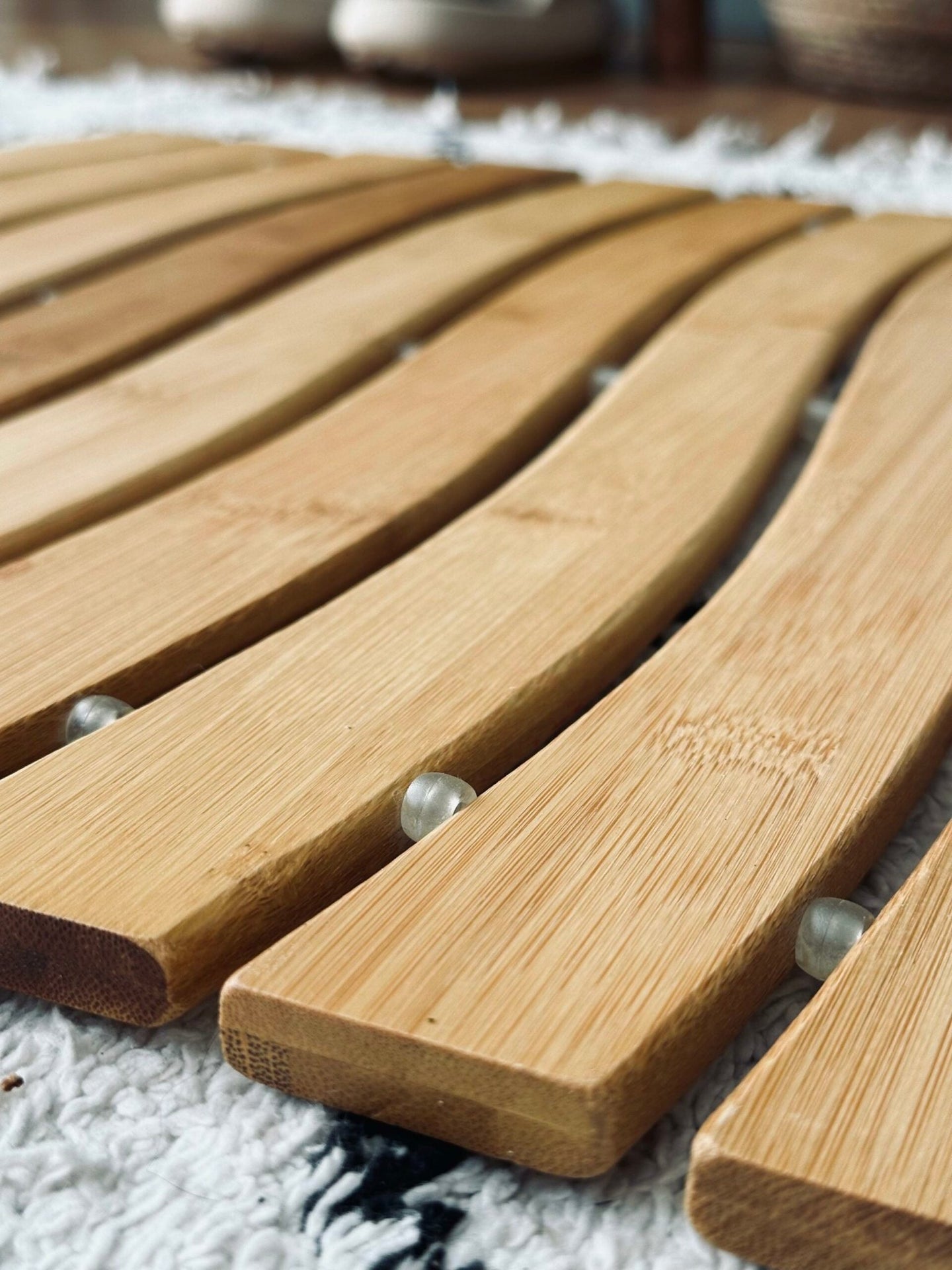 Bademåtte bølge - Bambus - VIAMAJA.DK