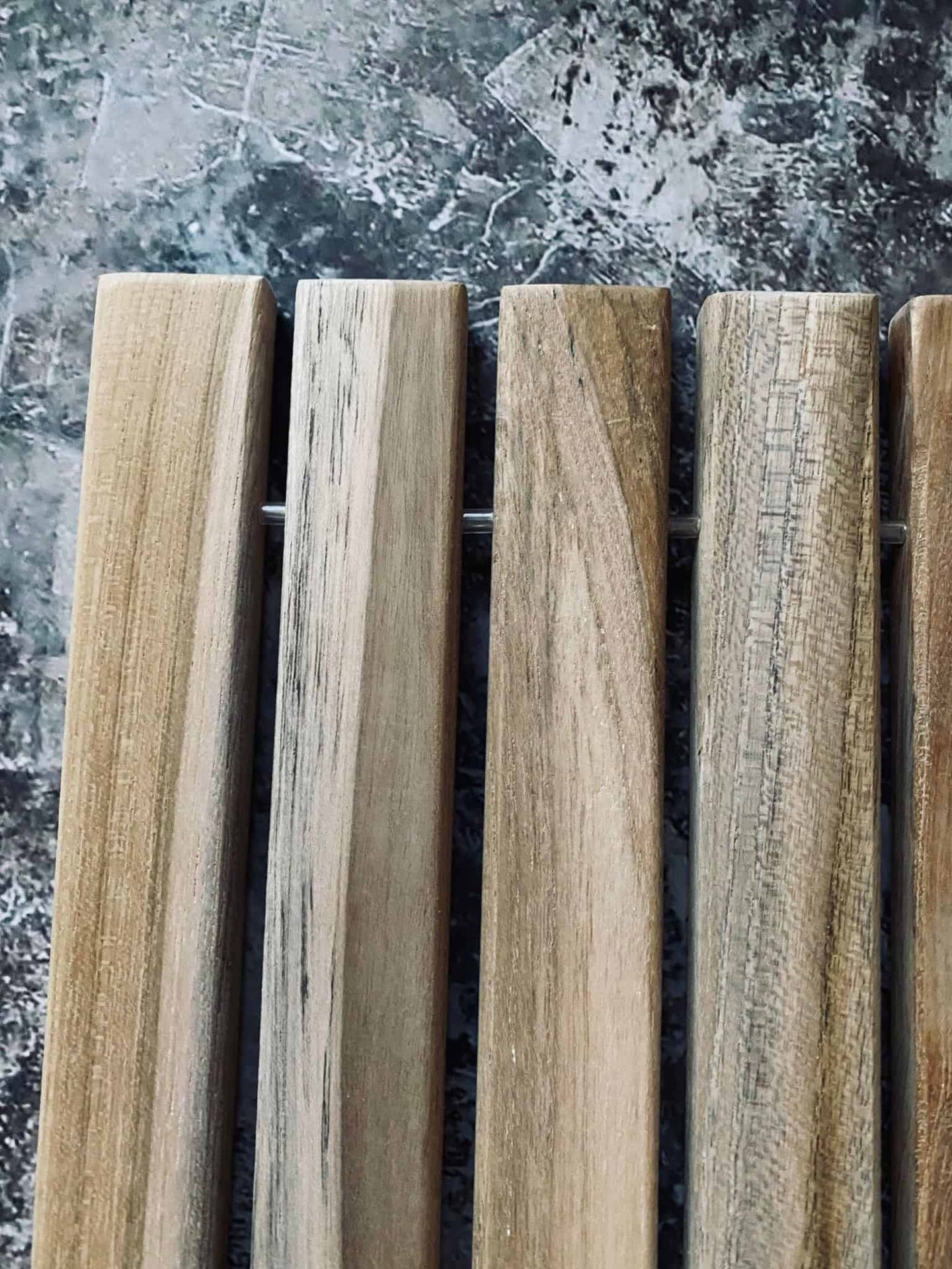 Bademåtte - Teak rulle 40x60 - VIAMAJA.DK