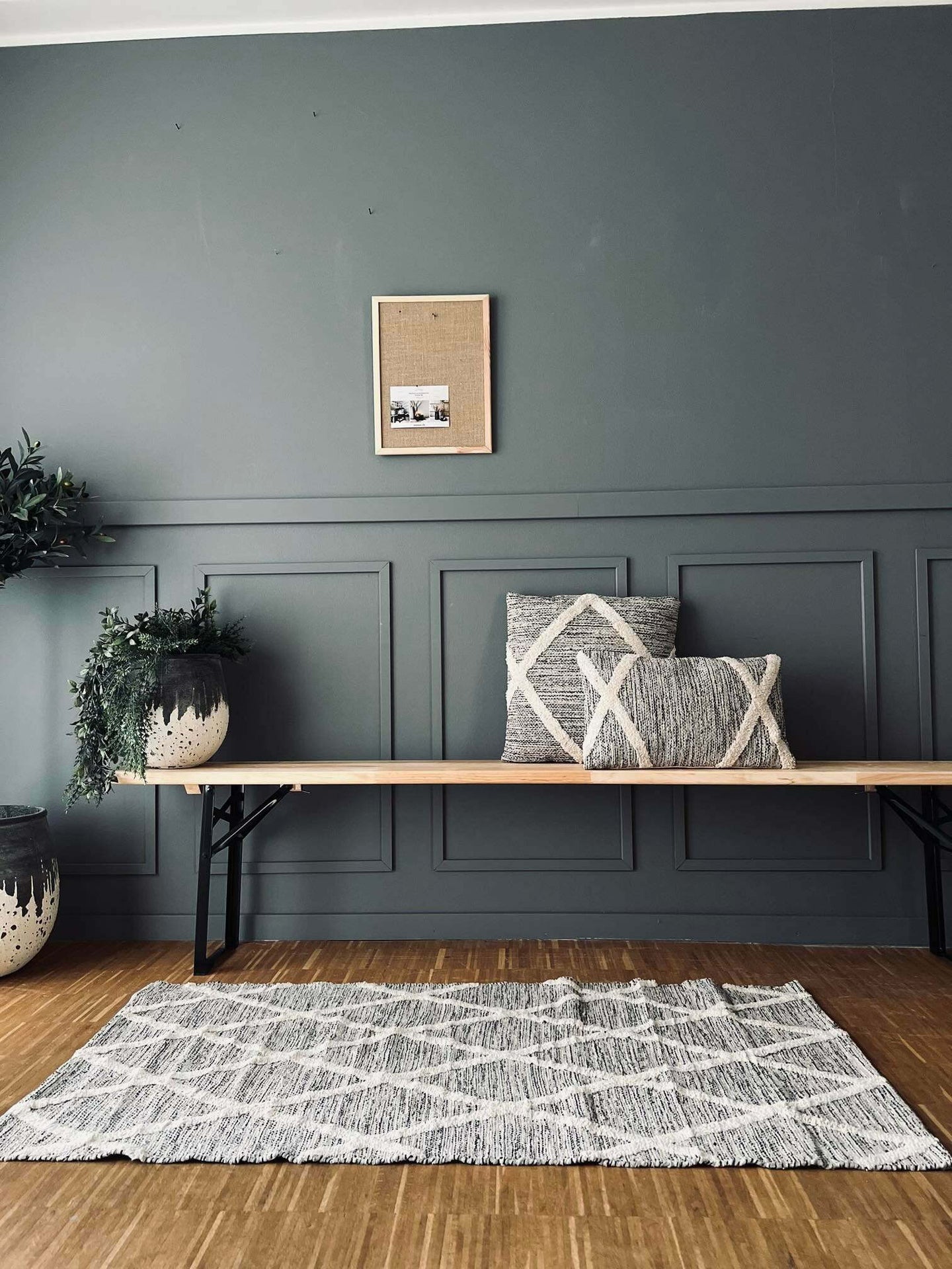 Bænk i træ og metal - VIAMAJA.DK