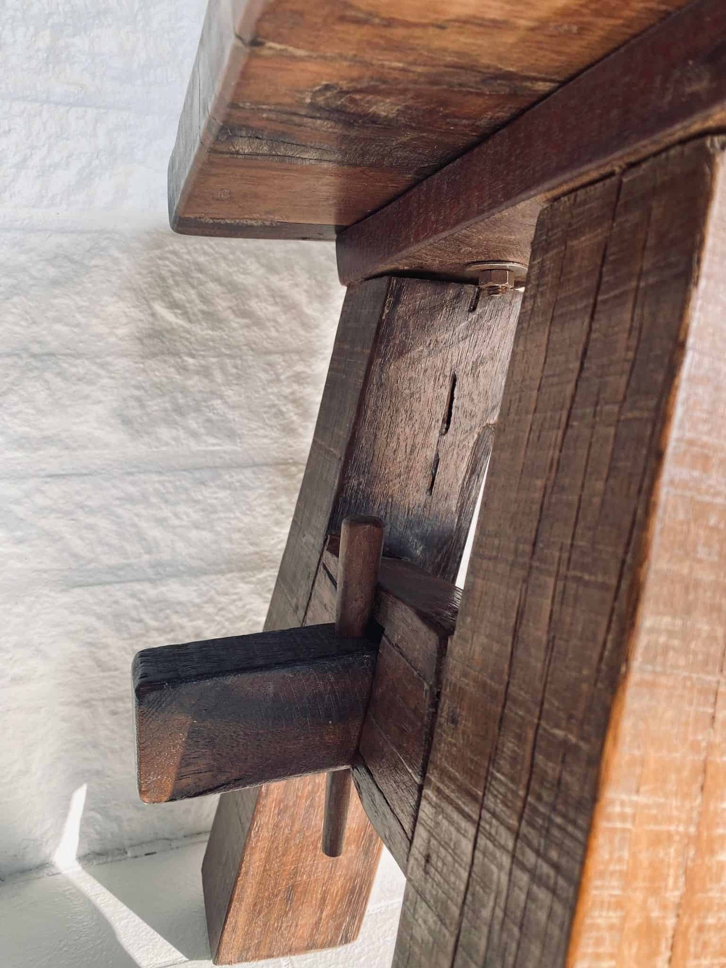 Bænk massiv træ - VIAMAJA.DK