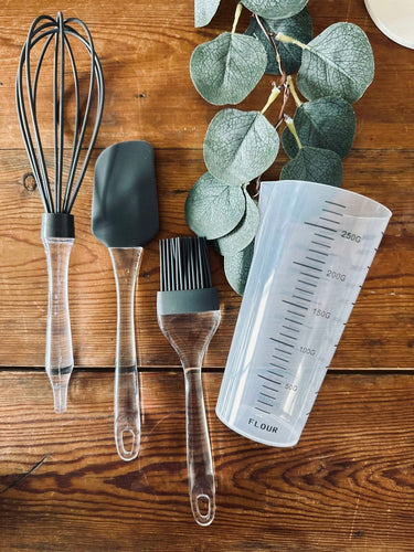 Bageredskaber - Sæt med 4 stk - VIAMAJA.DK