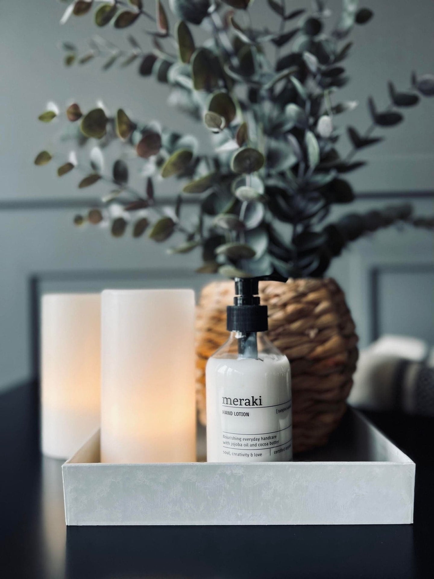 Bakke i beton look - Mellem STONE - VIAMAJA.DK