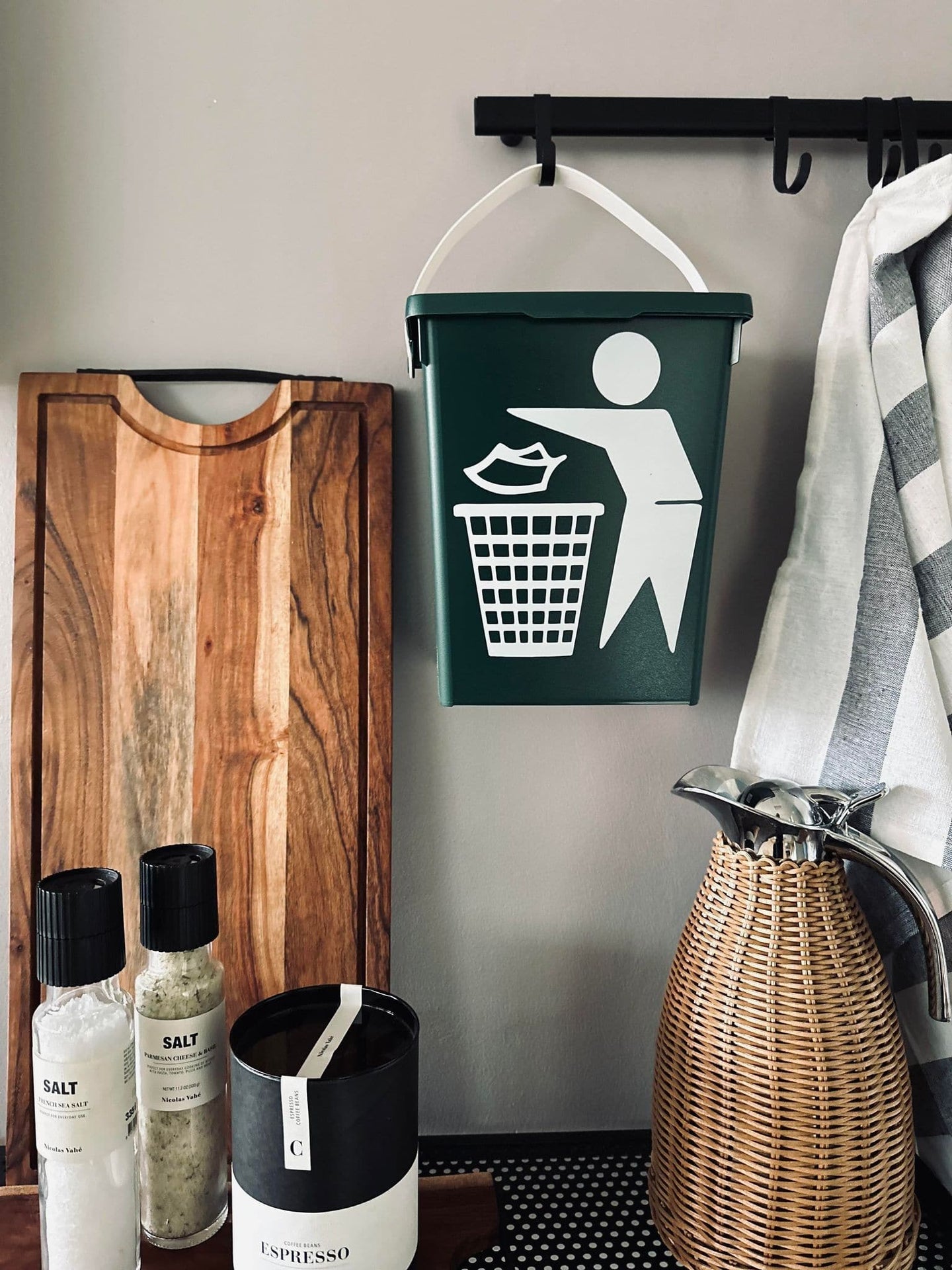 BIO Spand med låg - Grøn - VIAMAJA.DK