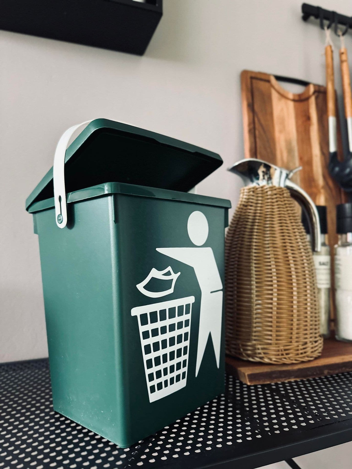 BIO Spand med låg - Grøn - VIAMAJA.DK