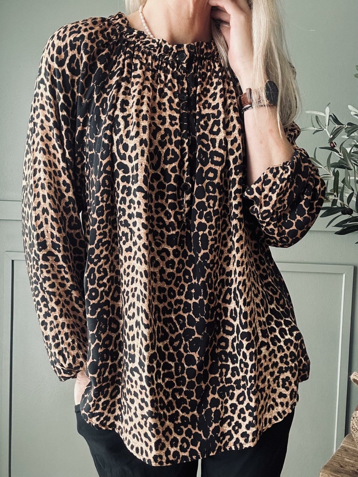 Bluse Leopard - VIAMAJA.DK