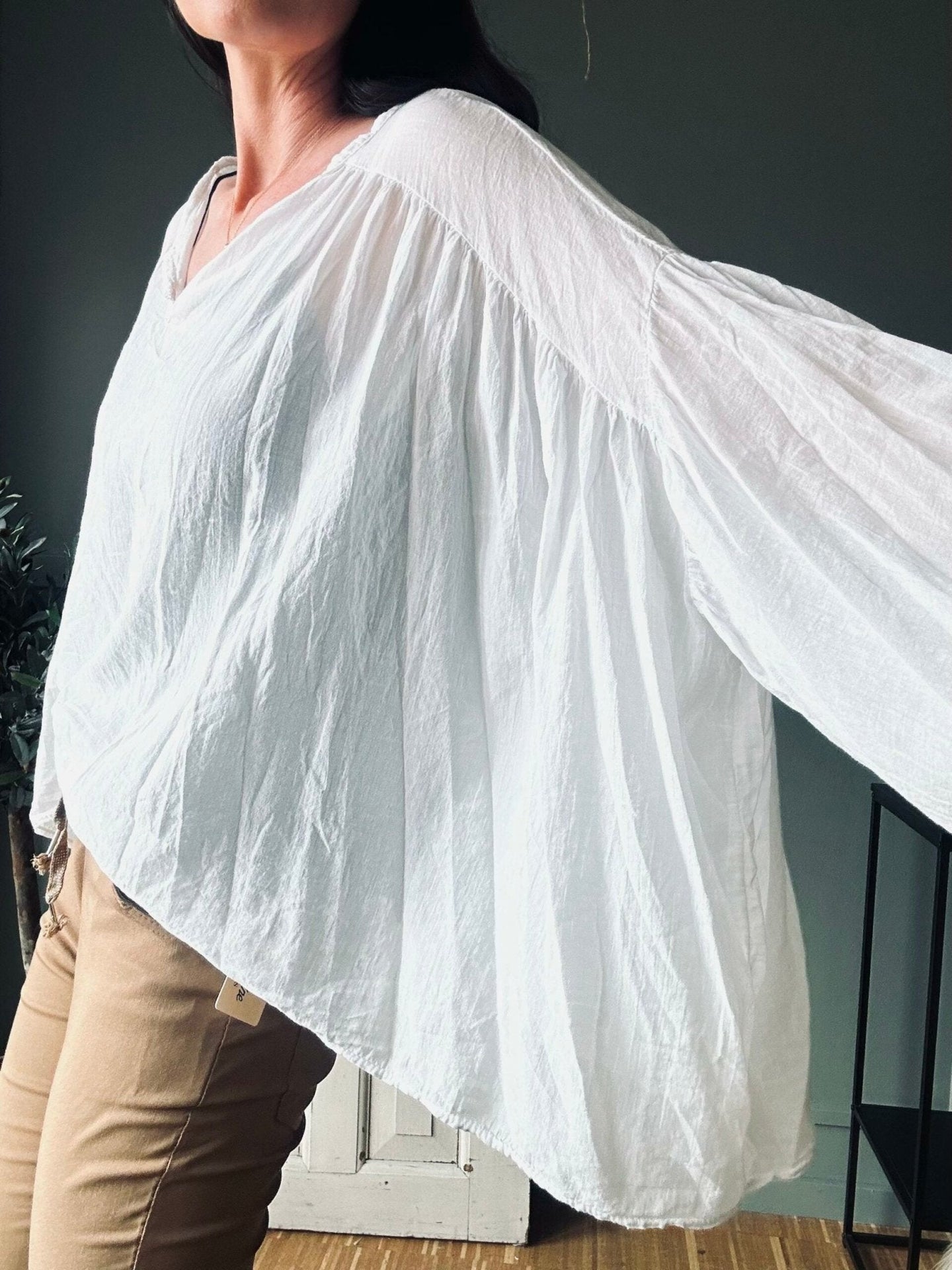 Bluse Summer white m. ballonærmer - VIAMAJA.DK