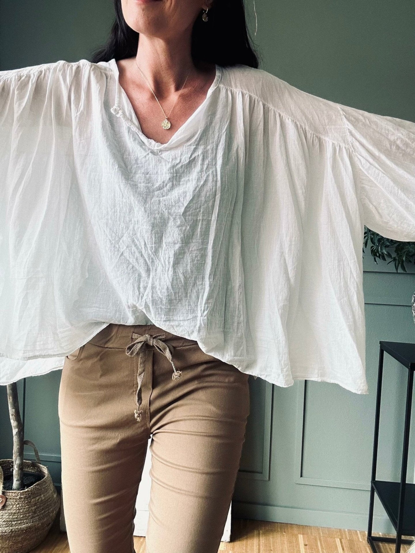 Bluse Summer white m. ballonærmer - VIAMAJA.DK