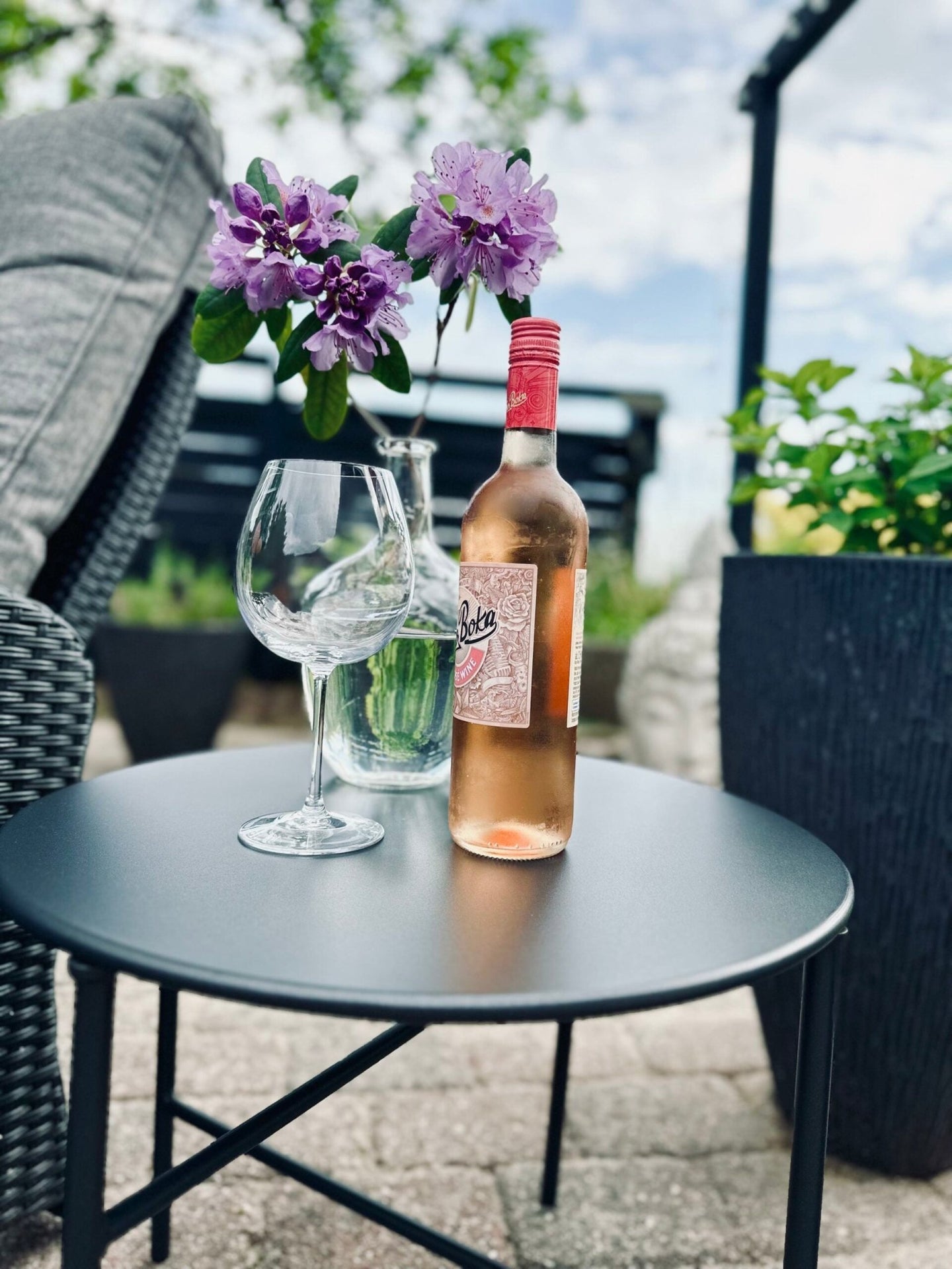 Bord til inde og ude – Mat sort Dia 50 cm - VIAMAJA.DK