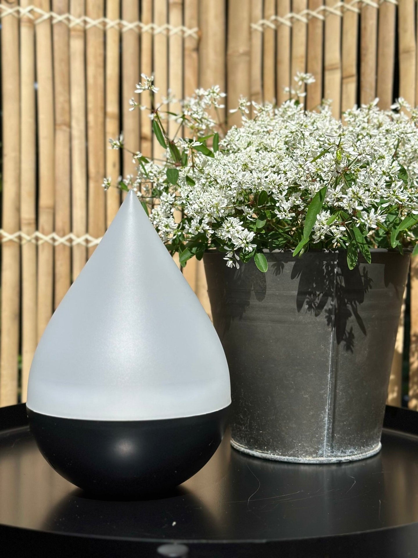 Bordlampe AURA med solceller - VIAMAJA.DK