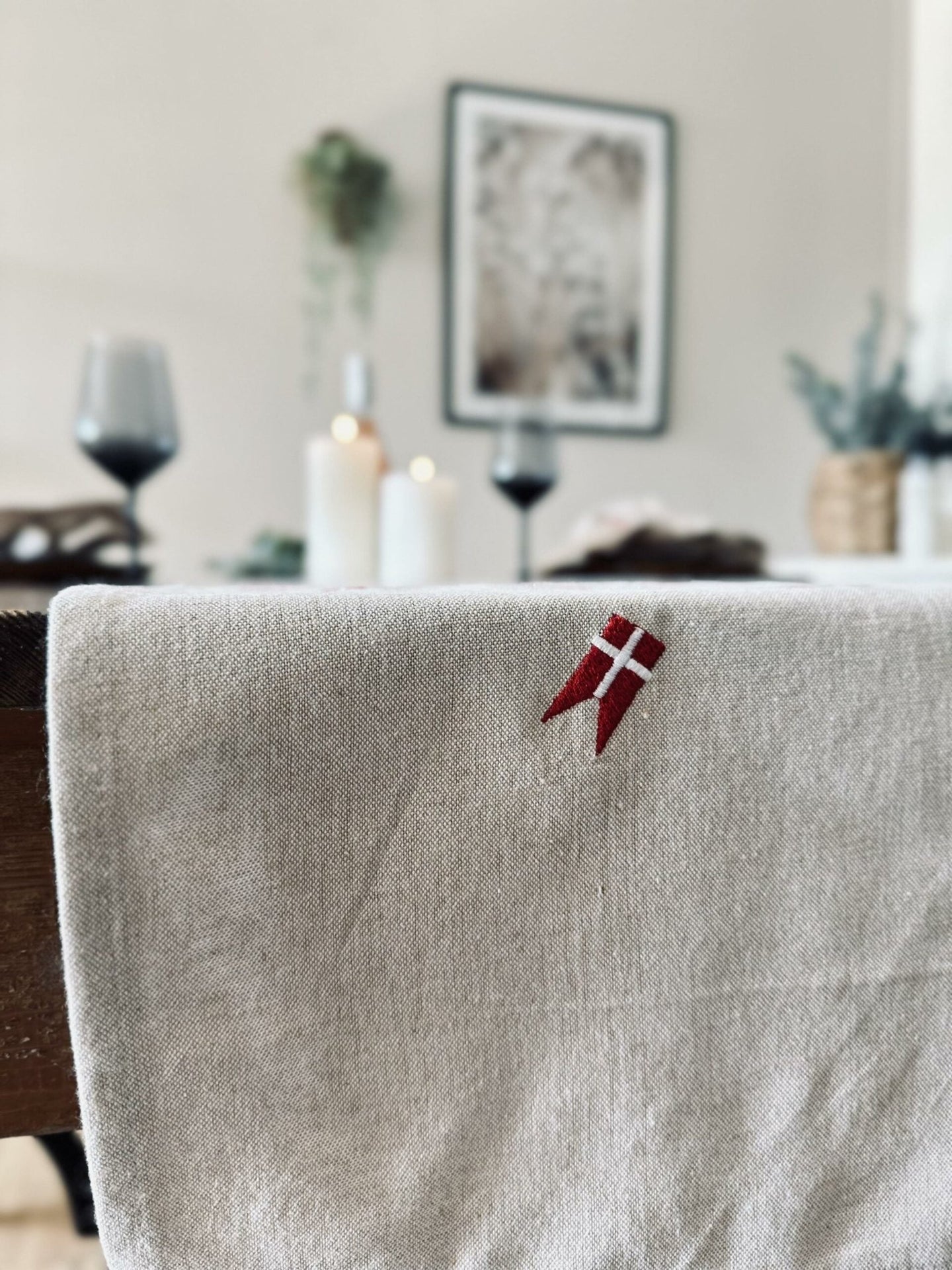 Bordløber med flag – Flere størrelser - VIAMAJA.DK