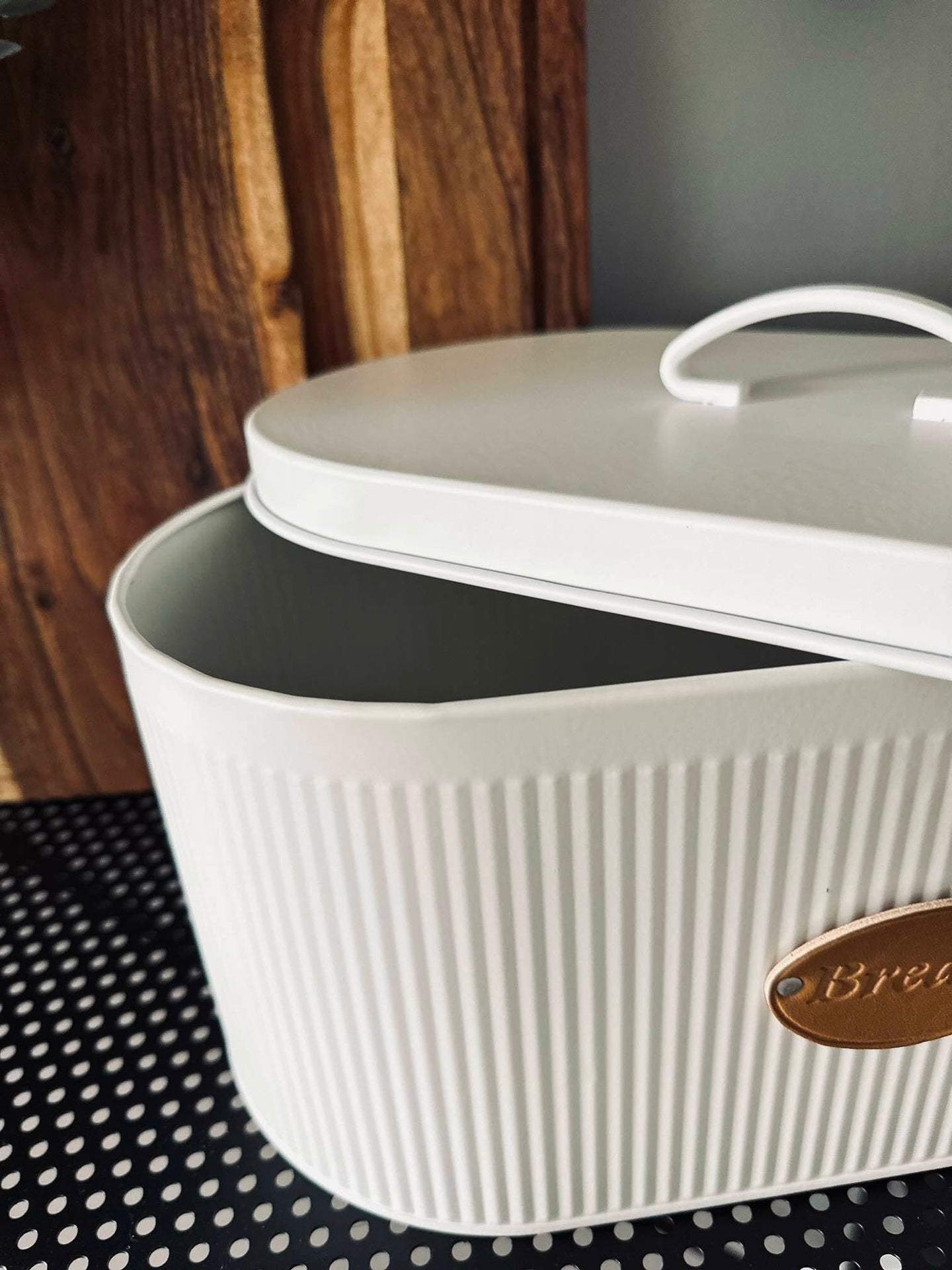 Brødkasse - VIAMAJA.DK